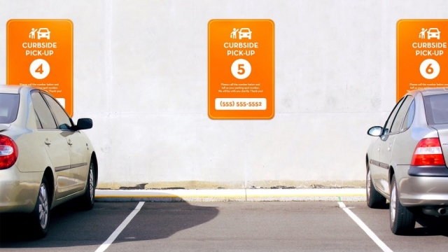 Click and Collect signage