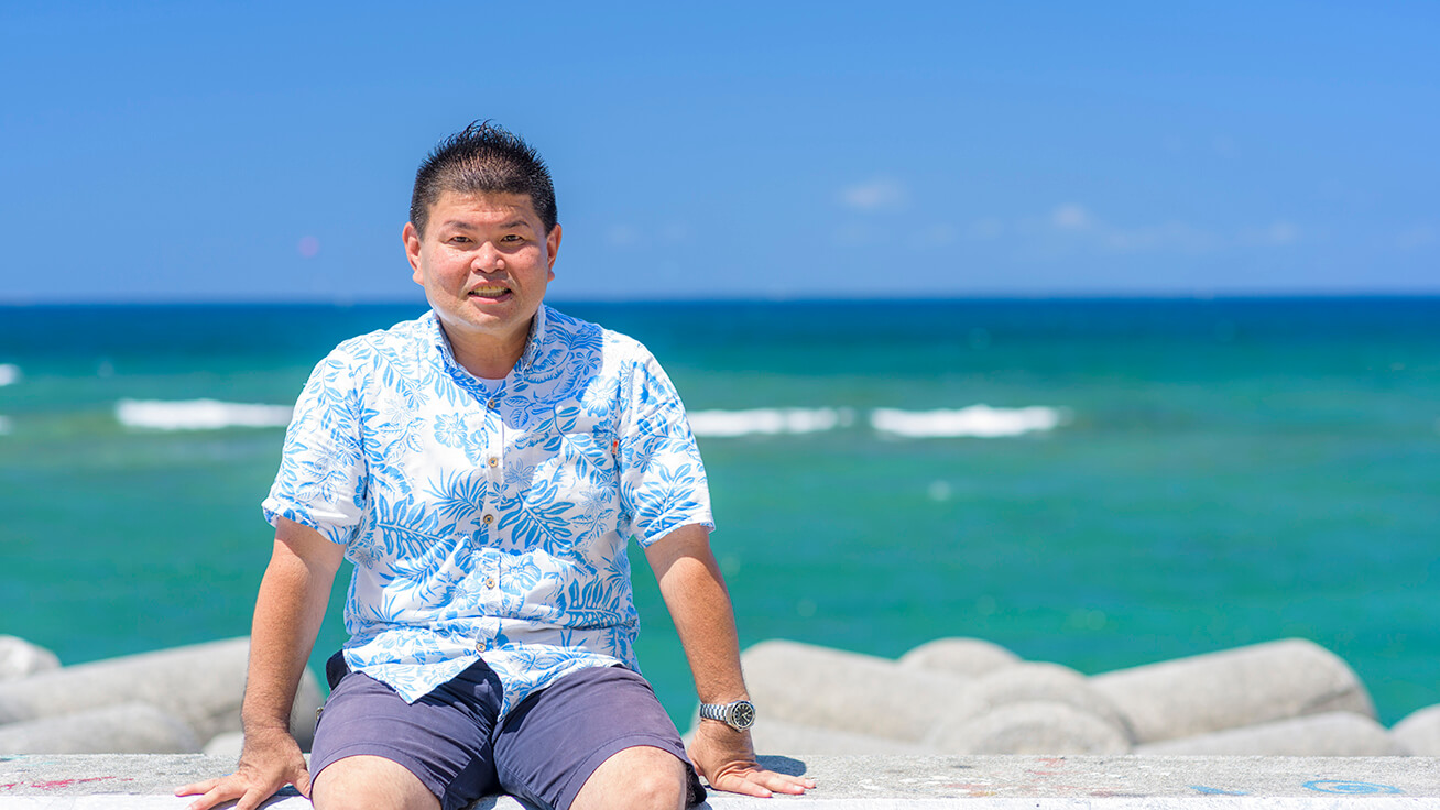 Tadashi Yamashiro, CEO of Ryukyu Factory